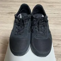 new balance ブラック スニーカー