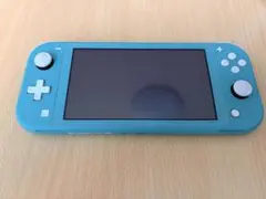 任天堂　Switch Lite ターコイズ　本体のみ 任天堂Switch Lite ターコイズ 携帯ゲーム機