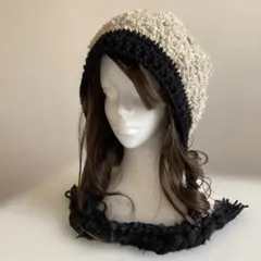 ハンドメイド　ベージュと黒　ボンネット