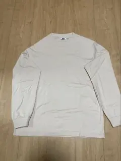 ユニクロ Tシャツ