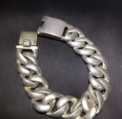 Item thumbnail for item 3da4c6ca-3ed9-4830-8c69-b7257169b2f7