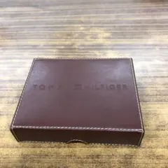 TOMMY HILFIGER パスケース付き折り財布