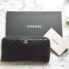 CHANEL シェブロン ダブルフェイス コンパクトウォレット ブラック CHANEL シェブロン ダブルフェイス コンパクトウォレット ブラック