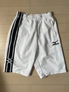 ミズノ　ハーフパンツ　白