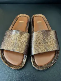 Item thumbnail for item d4e1caa4-87dc-4d7c-ae8e-73733b6d4420