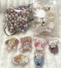 ミッコ　デコパーツ・ビーズ・アクリルパーツのセット