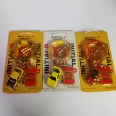 【頭文字D】トリプルアクセサリーストラップループ6点セット 頭文字D】トリプルアクセサリーストラップループ6点セット - メルカリ