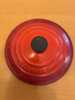 ル・クルーゼ　ココット・ロンド 20 cm チェリーレッドのサムネイル