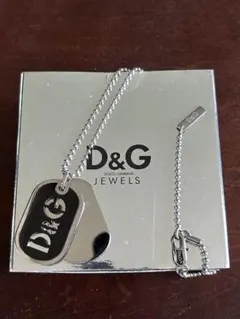 D&G ドッグタグ ネックレス シルバー