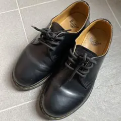 Dr. Martens ブラック レースアップシューズ