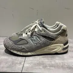 New Balance 990 v2 スニーカー グレーのサムネイル