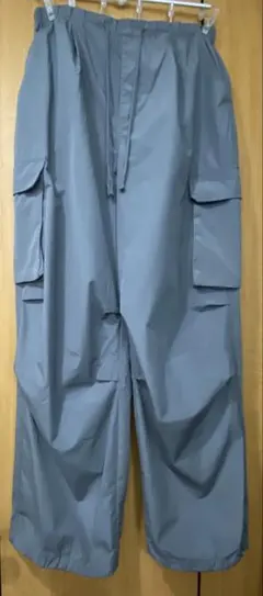 GU パラシュートカーゴパンツ　グレー　L