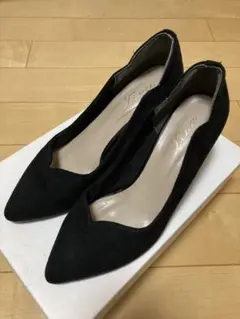 くまくま様専用♡ハートカットスウェードパンプス★ポインテッドトウパンプスヒール