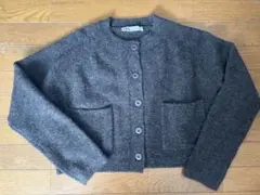 【美品】ZARA ダークグレー ボタン付きカーディガン