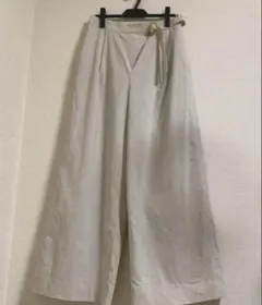 大きいサイズ！UNTITLED ワイド　パンツ ニュアンスカラーベージュのサムネイル