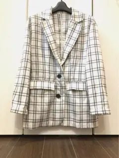 値下げ　美品❤️BROWNY ブラウニーチェック柄 　テーラードジャケットのサムネイル