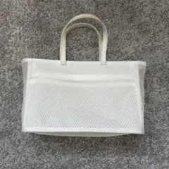 Item thumbnail for item 6cfd9171-9f2c-48d3-abaf-43e22573145e