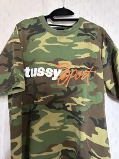 Stussy カモ柄　迷彩　Tシャツ stussy(ステューシー) 24SScript Tee CamoカモフラTシャツ グリーン