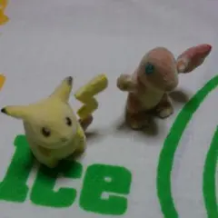 ポケモン ミニ フロッキー ピカチュウ & ヒトカゲ 当時物 Pokemon