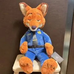 ディズニー　ズートピア　ニック・ワイルド ぬいぐるみ ウトウト