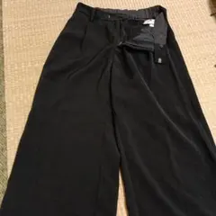 GU 黒 ワイドパンツ Lサイズ