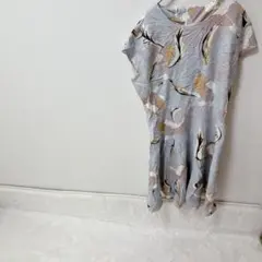 美品✨グレー系【フリー】　花柄　半袖ワンピース　お出かけ　おしゃれ　デート