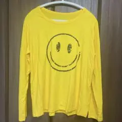 値下げ。スマイルTシャツ。
