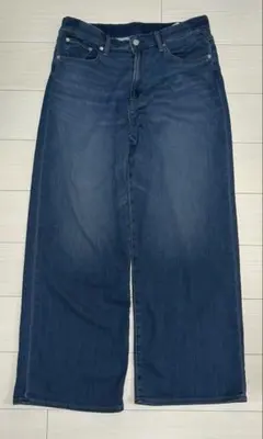 UNIQLO EZYワイドストレートジーンズ