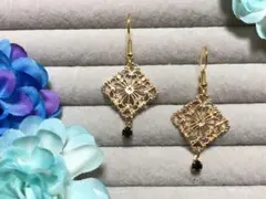 ハンドメイド　ピアス