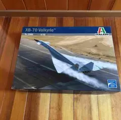 ★ 가격 인하 ★ 플라스틱 모델 XB-70 발키리 1/72 스케일