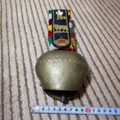 スイス製 金色カウベル - メルカリ