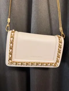 CHARLES & KEITH ショルダーバッグ