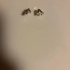 クリスタル付きシルバーフープピアス