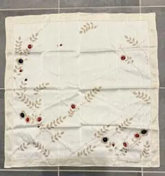 BURBERRY ハンカチ 花柄　大判
