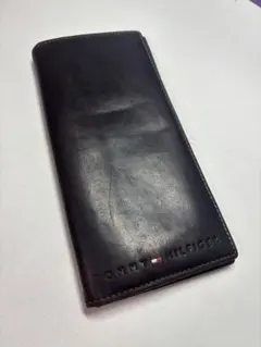TOMMY HILFIGER ブラック長財布