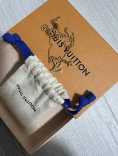 Louis Vuitton ロゴネックレスのサムネイル