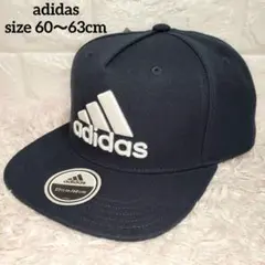 adidas アディダス 刺繍ロゴ ベースボールキャップ ネイビー 新品のサムネイル