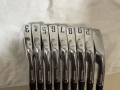 Item thumbnail for item cf04f1ac-1fda-4701-a13b-10457872d11f