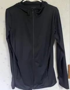 GU active UVカットパーカー　M レディース