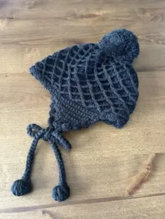 ボンネットニット帽 ポンポン付き