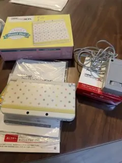 d*9様 Nintendo New 3DS 本体 パステルドット - メルカリ