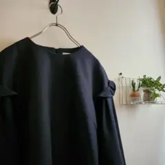 b12 良品 アドーア 長袖 ウールトップス/ブラウス 黒/38