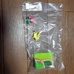 ポケモンガーデン　木漏れ日の午後　ピカチュウ&チェリンボ
