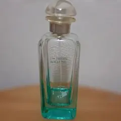HERMES Un Jardin sur le Nil 香水 本体のサムネイル