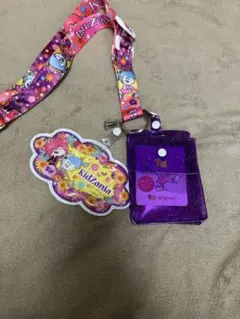 KidZania IDカードホルダーとストラップのサムネイル