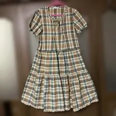 チェック柄フリル襟ミディ丈ワンピース