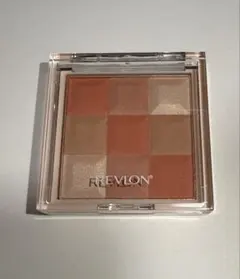REVLONブラッシュ＆イルミネーターパレットのサムネイル