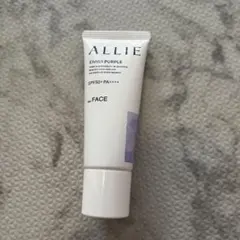 ALLIE クロノビューティ カラーチューニングUV 01のサムネイル