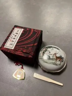 Item thumbnail for item bd50591a-84e6-4f77-a52e-77709f814afc