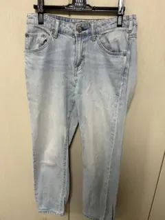 earth ライトブルー ストレートデニム